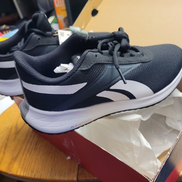 Ladies Reebok  Sneakers - Picture 6 of 7